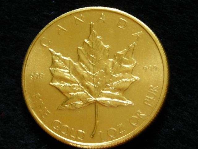 Photographing-Gold